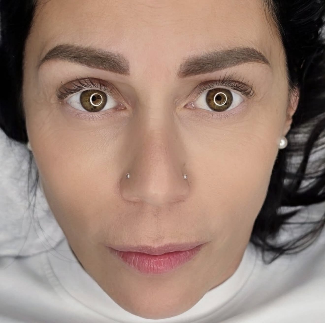 Sopracciglia dal microblading al pixel